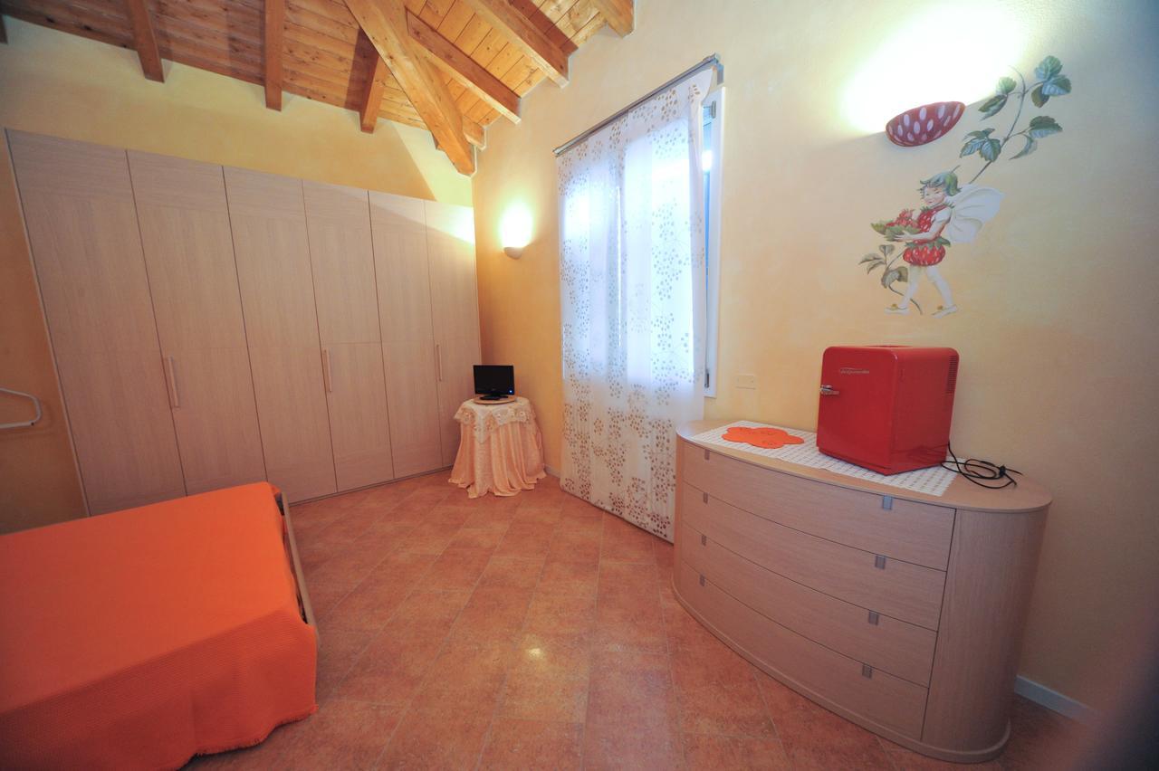 La Corte Splendente Castello d'Argile Екстер'єр фото